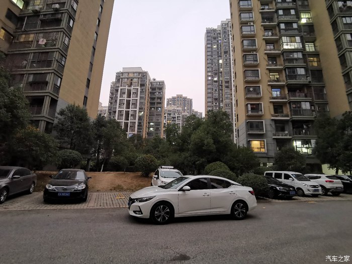 做一个安静的经济适用男，分享轩逸的油耗图12