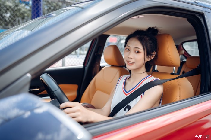 青春劲行时丨翻滚吧，向日葵女孩！
