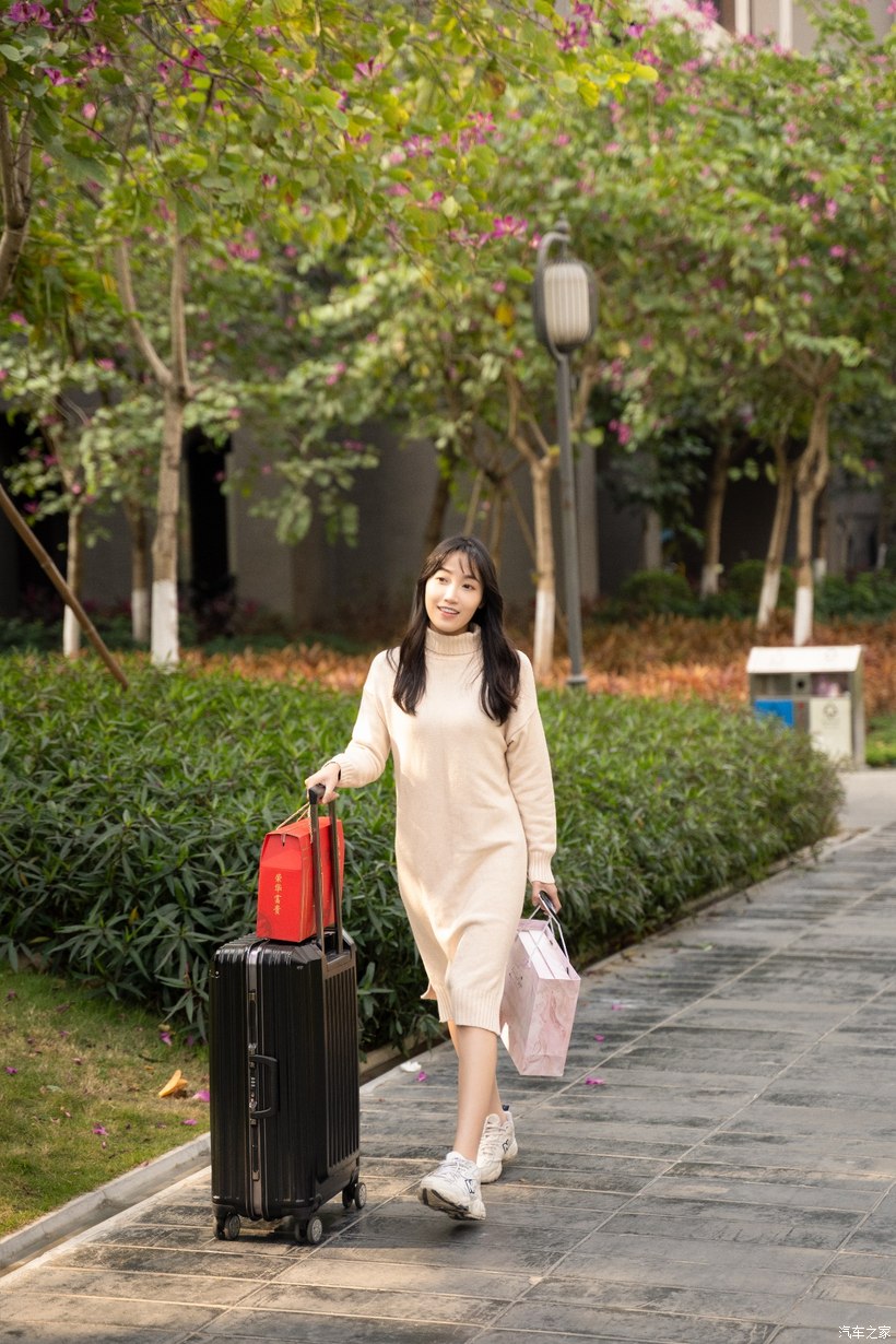 HAPPY牛YEAR，“逸”起回家过福年-图1